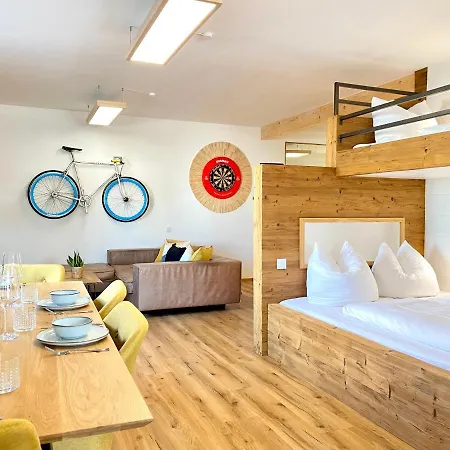 Butler Active Alpin Hund Kueche Parken